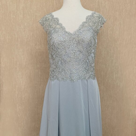 Madeline Gardner New York Pale Grey Formal Gown Dress Size 8 - Picture 1 of 10